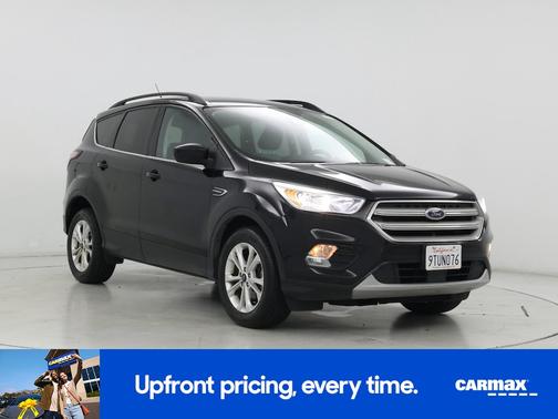 Black 2018 Ford Escape SE