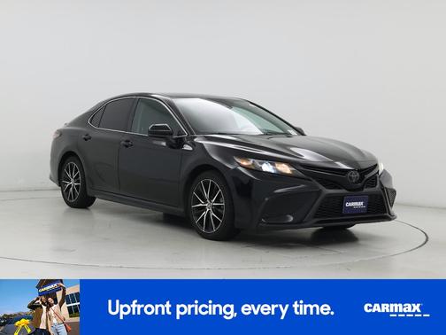Black 2021 Toyota Camry SE