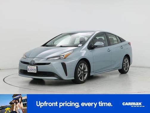 2019 Toyota Prius XLE