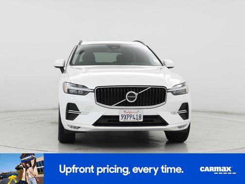 White 2023 Volvo XC60 B5 Core