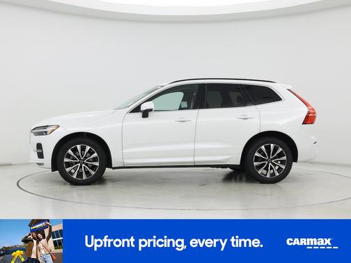 White 2023 Volvo XC60 B5 Core