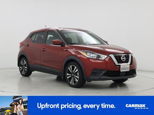 Red 2020 Nissan Kicks SV