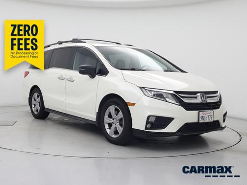 White 2019 Honda Odyssey EX-L