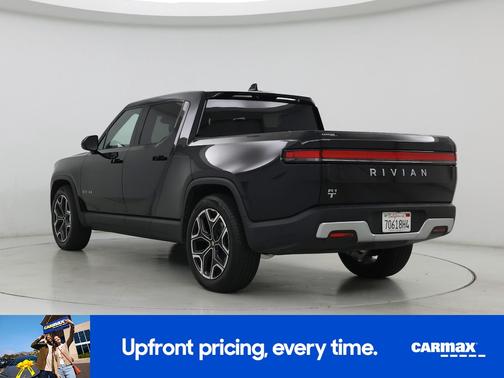 2025 Rivian R1T Adventure Dual-Motor Large