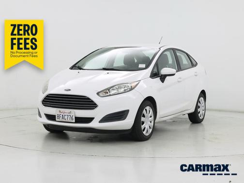 White 2016 Ford Fiesta S