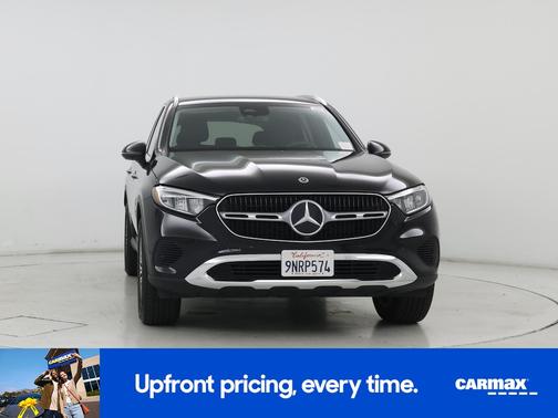 Black 2024 Mercedes-Benz GLC 300