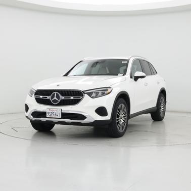 White 2025 Mercedes-Benz GLC 300