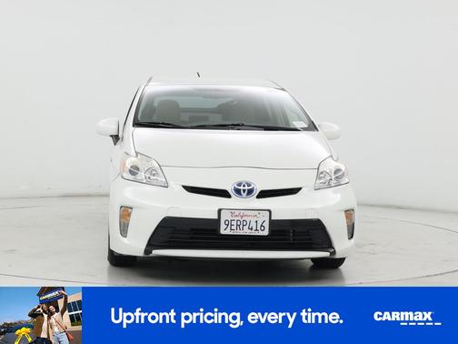 White 2015 Toyota Prius Two