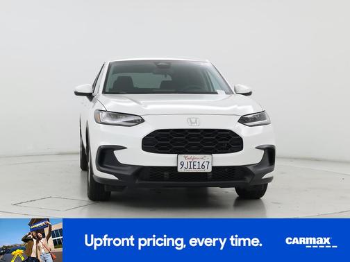 White 2024 Honda HR-V LX