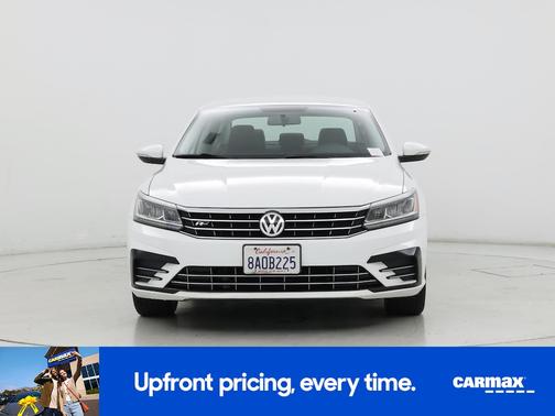 2017 Volkswagen Passat R-Line