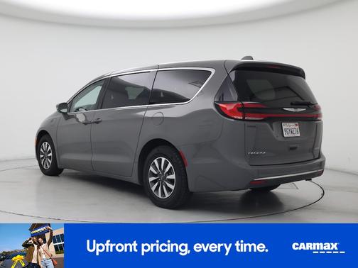 2022 Chrysler Pacifica Hybrid Touring L