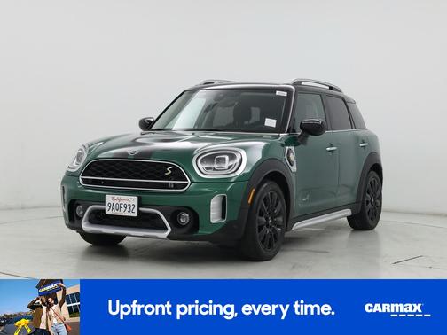 Green 2022 MINI SE Countryman S E ALL4