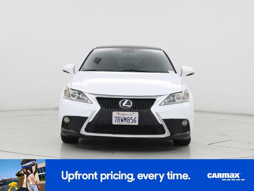 White 2016 Lexus CT 200h