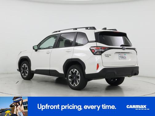 White 2025 Subaru Forester Premium