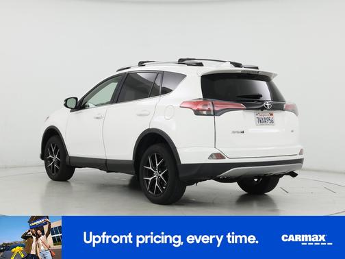 2017 Toyota RAV4 SE