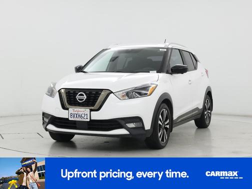 2020 Nissan Kicks SR