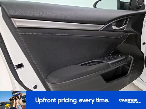 White 2019 Honda Civic EX