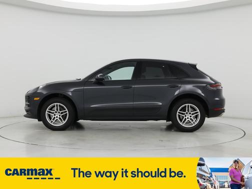 2021 Porsche Macan Base (PDK)