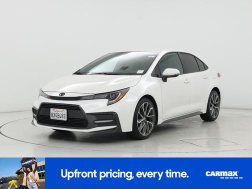 White 2021 Toyota Corolla SE