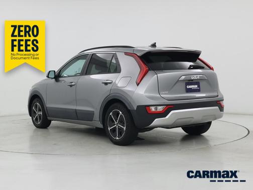 Gray 2023 Kia Niro EX