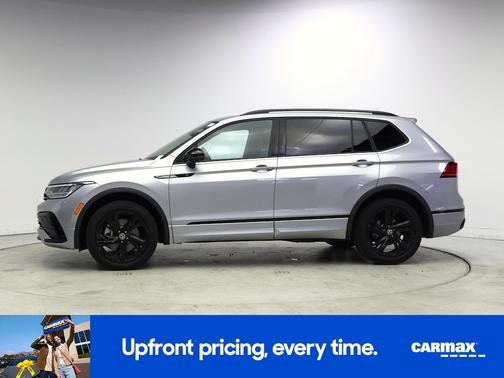 2023 Volkswagen Tiguan SE R-Line Black