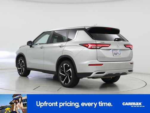 Silver 2022 Mitsubishi Outlander SE