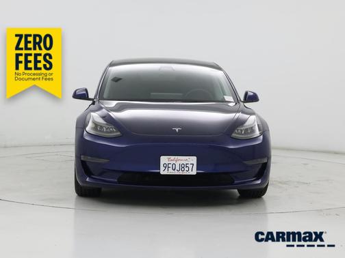 Blue 2023 Tesla Model 3