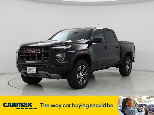 2024 GMC Canyon AT4