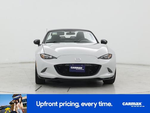 White 2016 Mazda MX-5 Miata Club