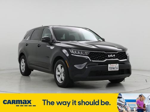 2022 Kia Sorento LX