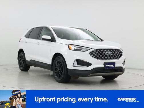 White 2024 Ford Edge SEL
