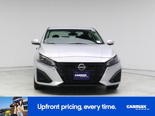 2023 Nissan Altima SV