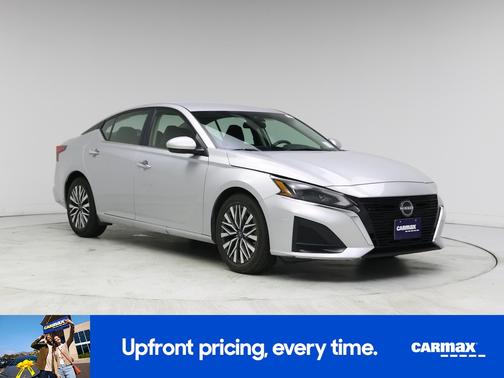 2023 Nissan Altima SV