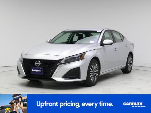 2023 Nissan Altima SV