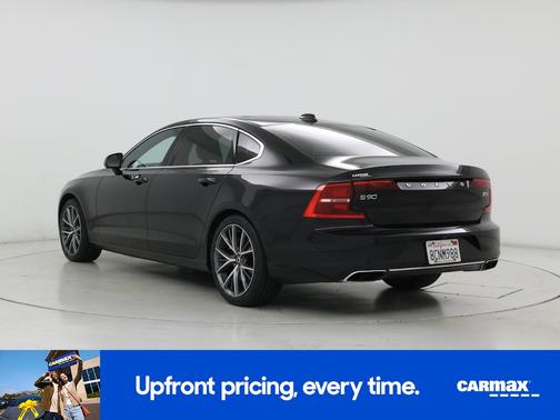 2018 Volvo S90 T5 Momentum