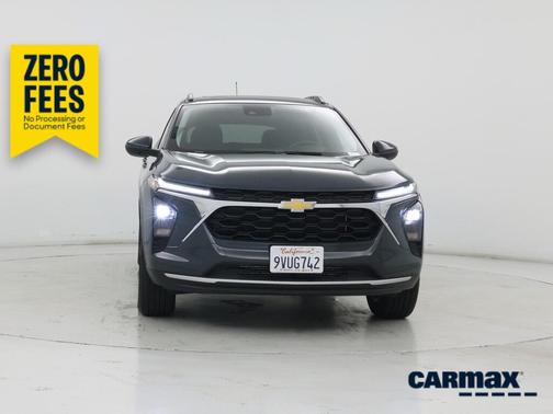 Gray 2025 Chevrolet Trax LT