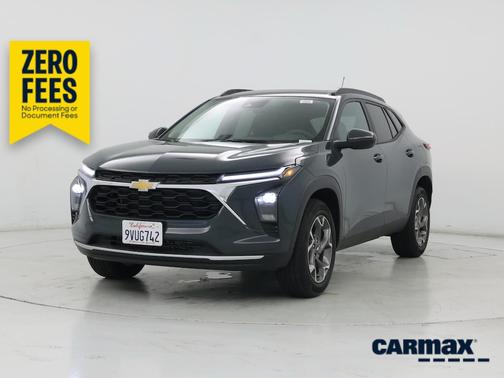 Gray 2025 Chevrolet Trax LT