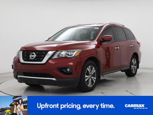2017 Nissan Pathfinder SL