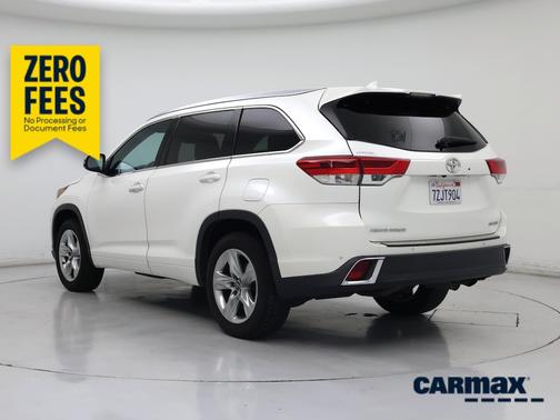White 2017 Toyota Highlander Limited