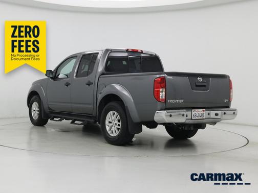 Gray 2019 Nissan Frontier SV