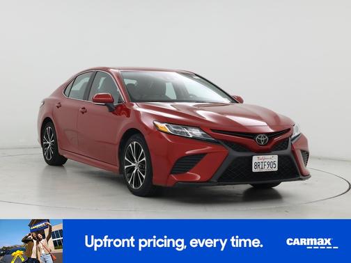 Red 2020 Toyota Camry SE