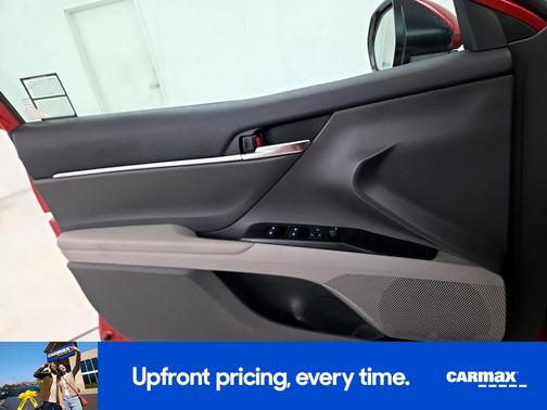 Red 2020 Toyota Camry SE