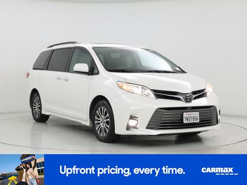 2018 Toyota Sienna XLE
