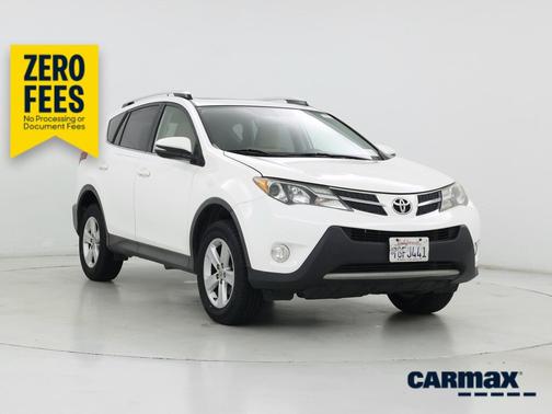 White 2014 Toyota RAV4 XLE