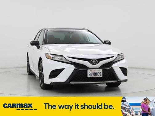2019 Toyota Camry XSE
