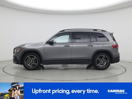 Gray 2023 Mercedes-Benz GLB 250