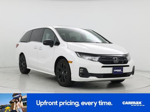 White 2025 Honda Odyssey Sport-L