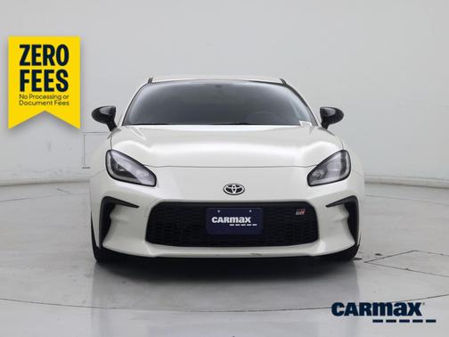 White 2025 Toyota GR86 Premium
