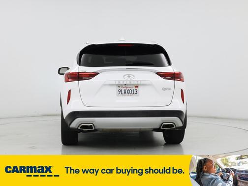 2021 INFINITI QX50 Essential