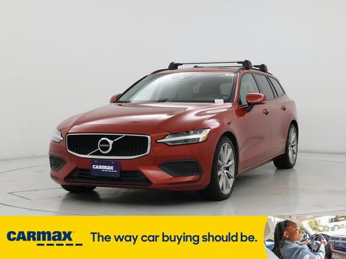 2020 Volvo V60 T5 Momentum